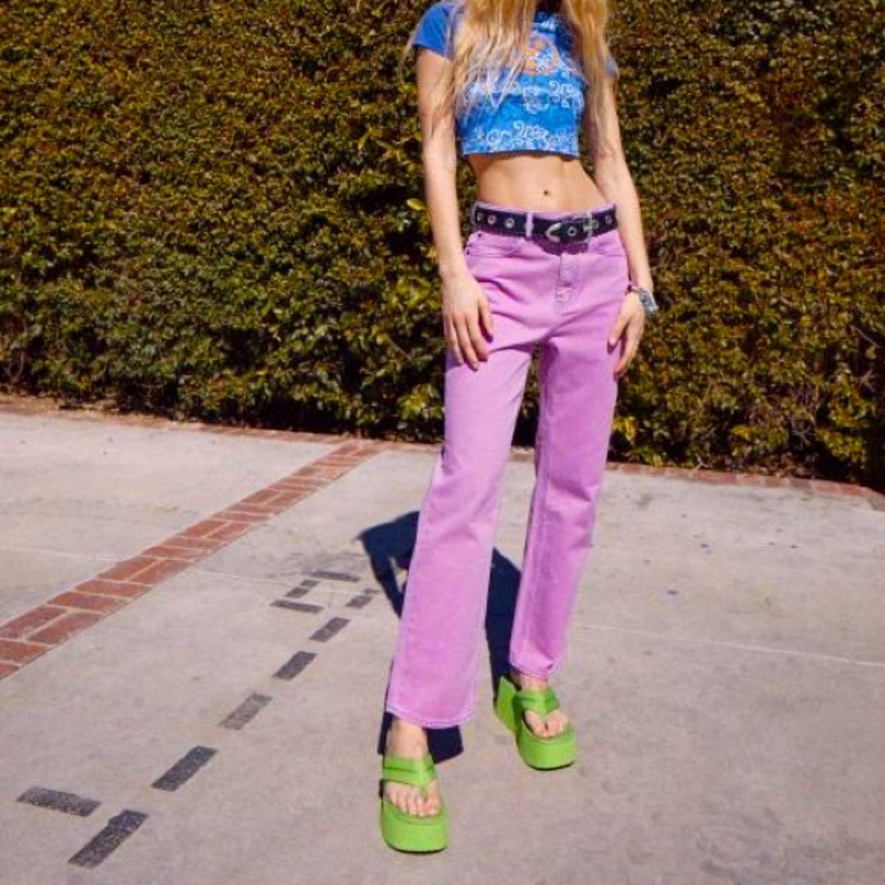 UO high waisted cowboy jeans with blue stitching